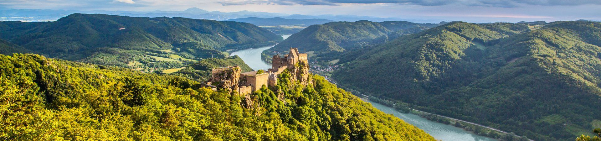 Radreisen und Rundreisen entlang der Donau 2026 auf der EuroVelo 6