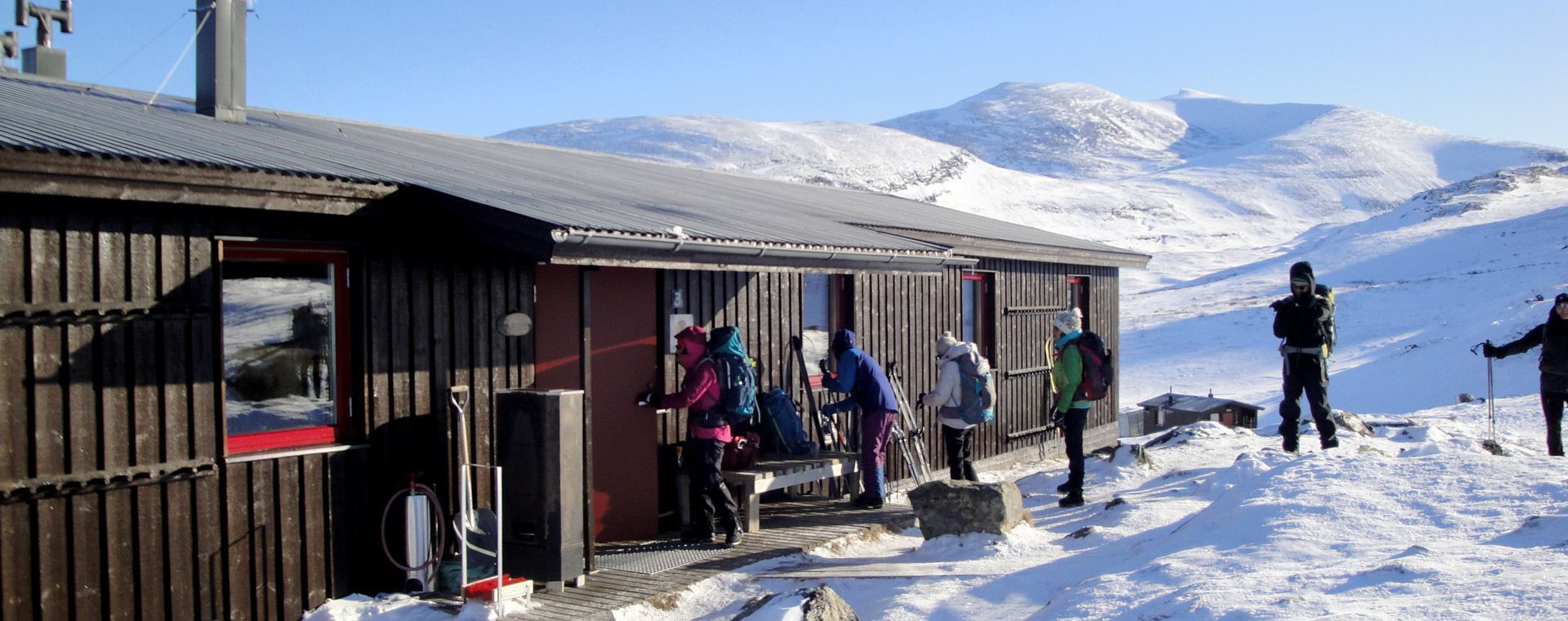 Ankunft an einer Schutzhütte am Kungsleden - Lappland - Schweden