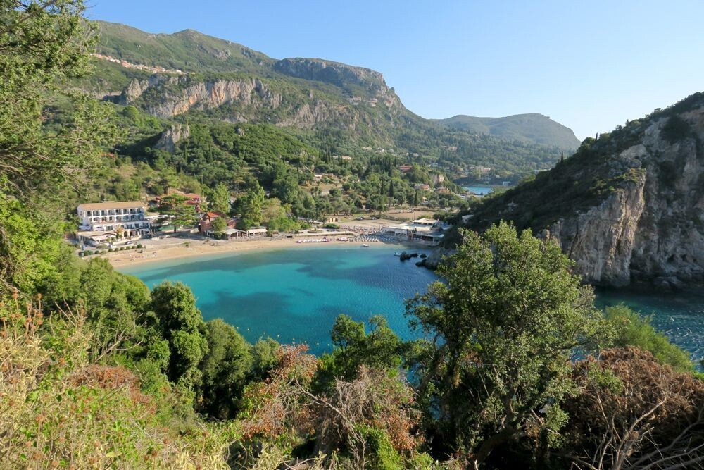Bucht Agios Spyridon bei Palaiokastritsa, Korfu