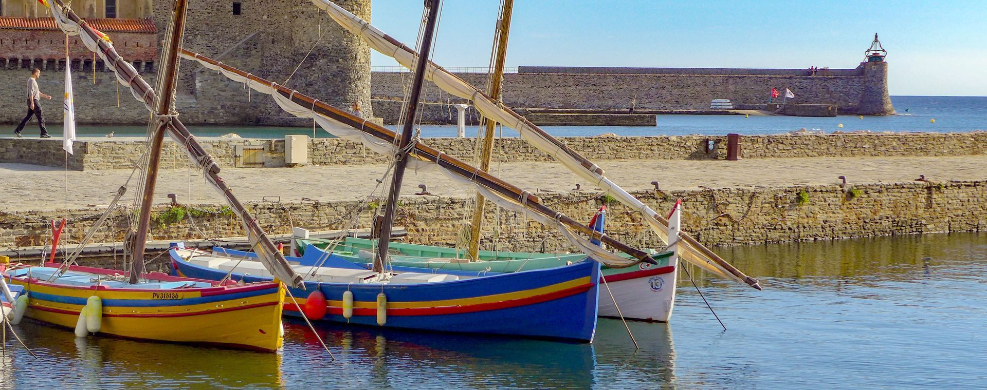 Boote in der Bucht von Collioure - Pyrénées-Orientales - Frankreich