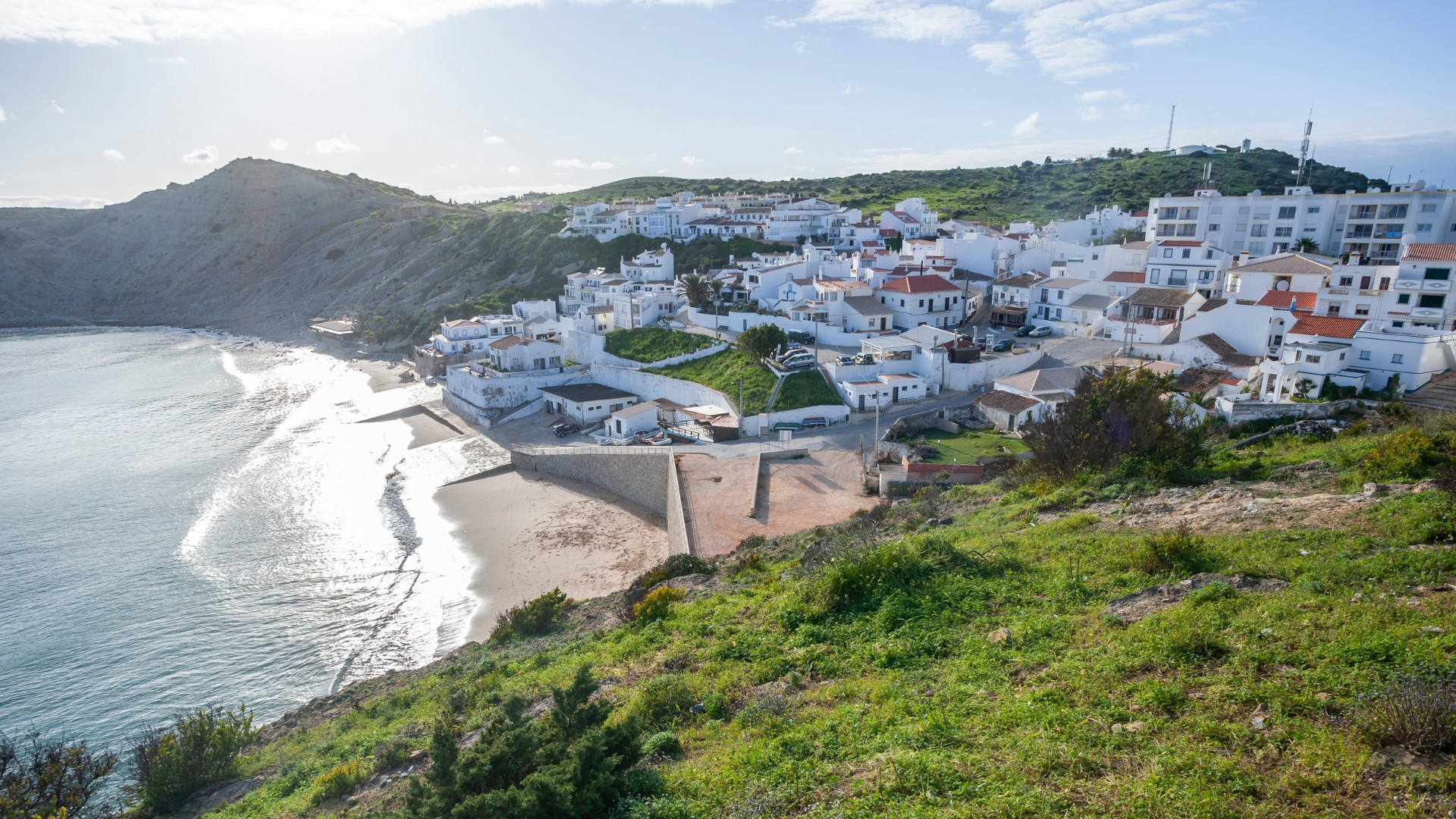 Dorf und Strand von Burgau - Algarve - Portugal