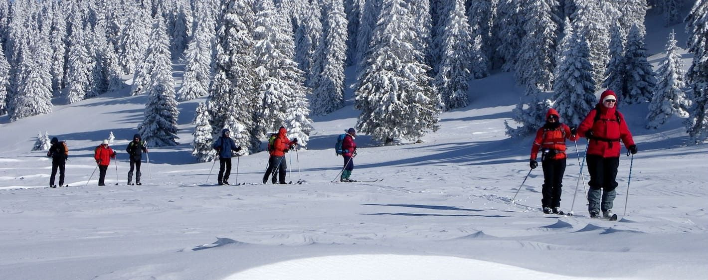 Geführte nordische Skitour auf den Graten des Jura - Französischer und Schweizer Jura