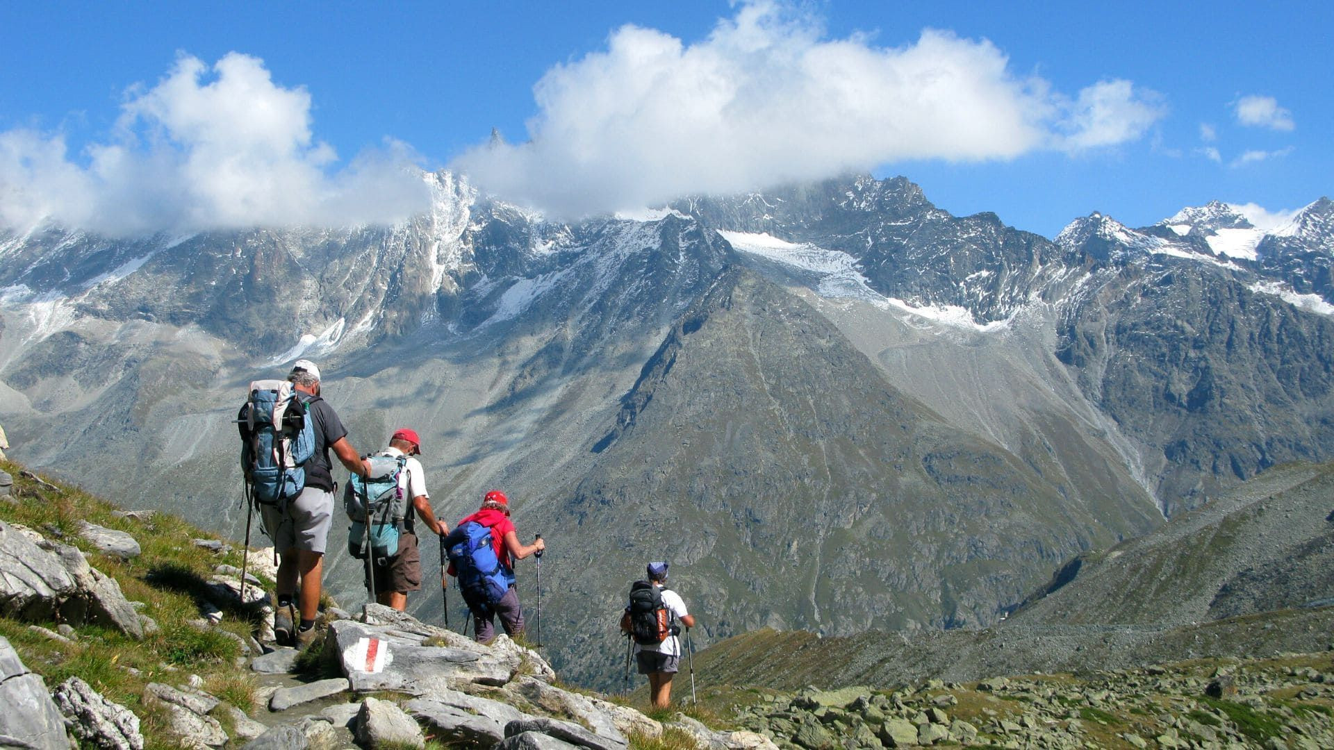 Trekking und Wanderreisen rund um Chamonix im Sommer