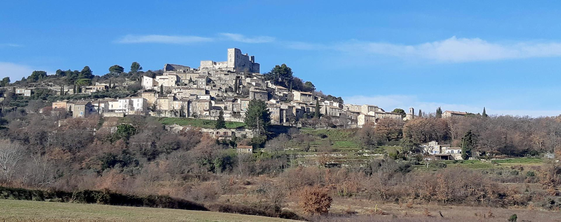 Bergdorf im Luberon - Provence - Frankreich