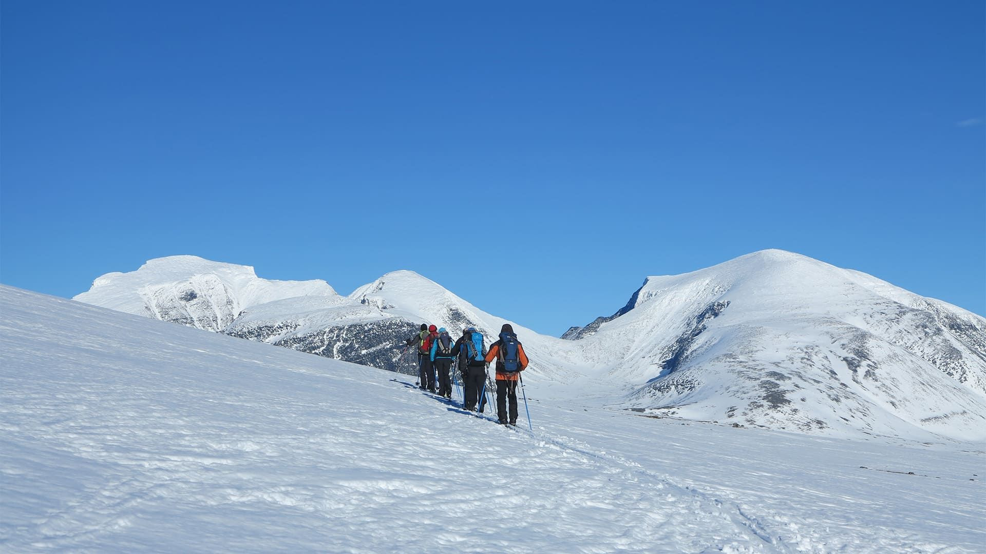 Skifahrer im Rondane-Massiv - Norwegen