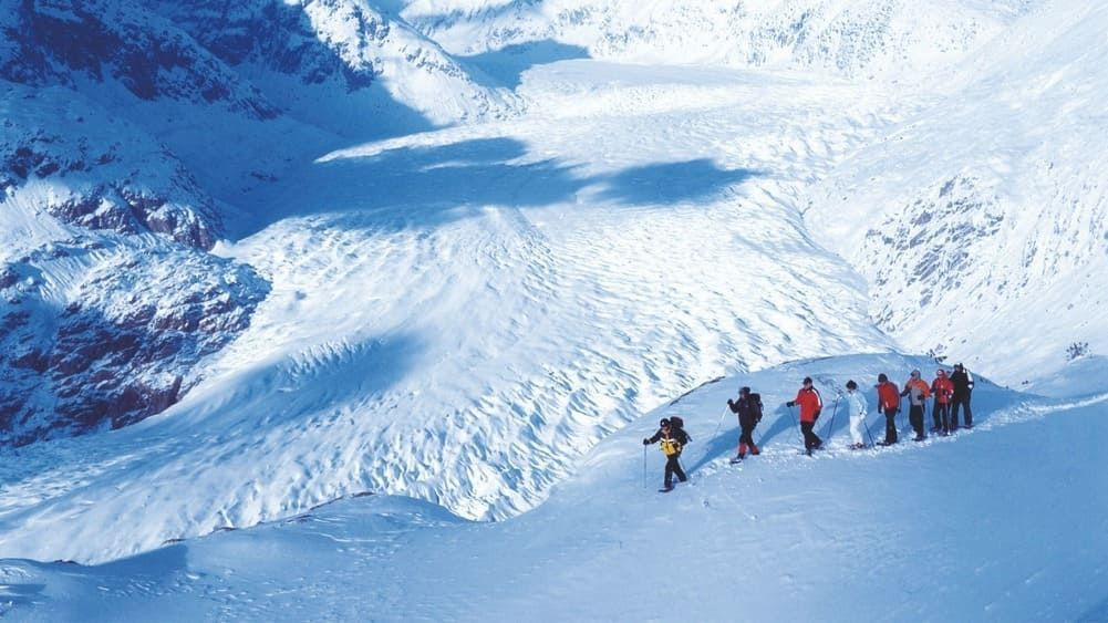 © Salina Maris Schneeschuhwanderung nahe dem Aletschgletscher - Wallis - Schweiz