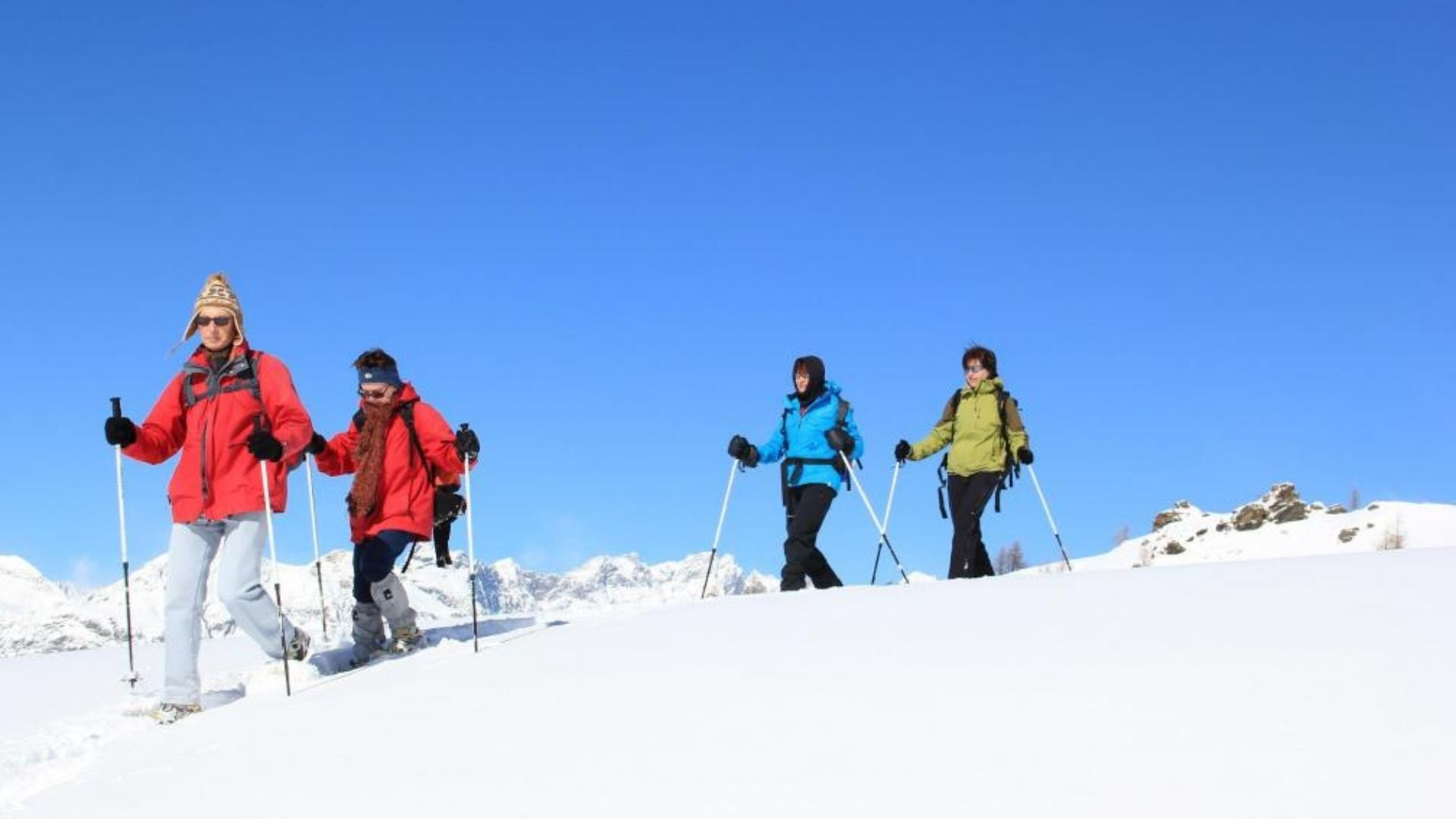 Schneeschuhwanderung nahe dem Matterhorn - Italienische Alpen - Italien