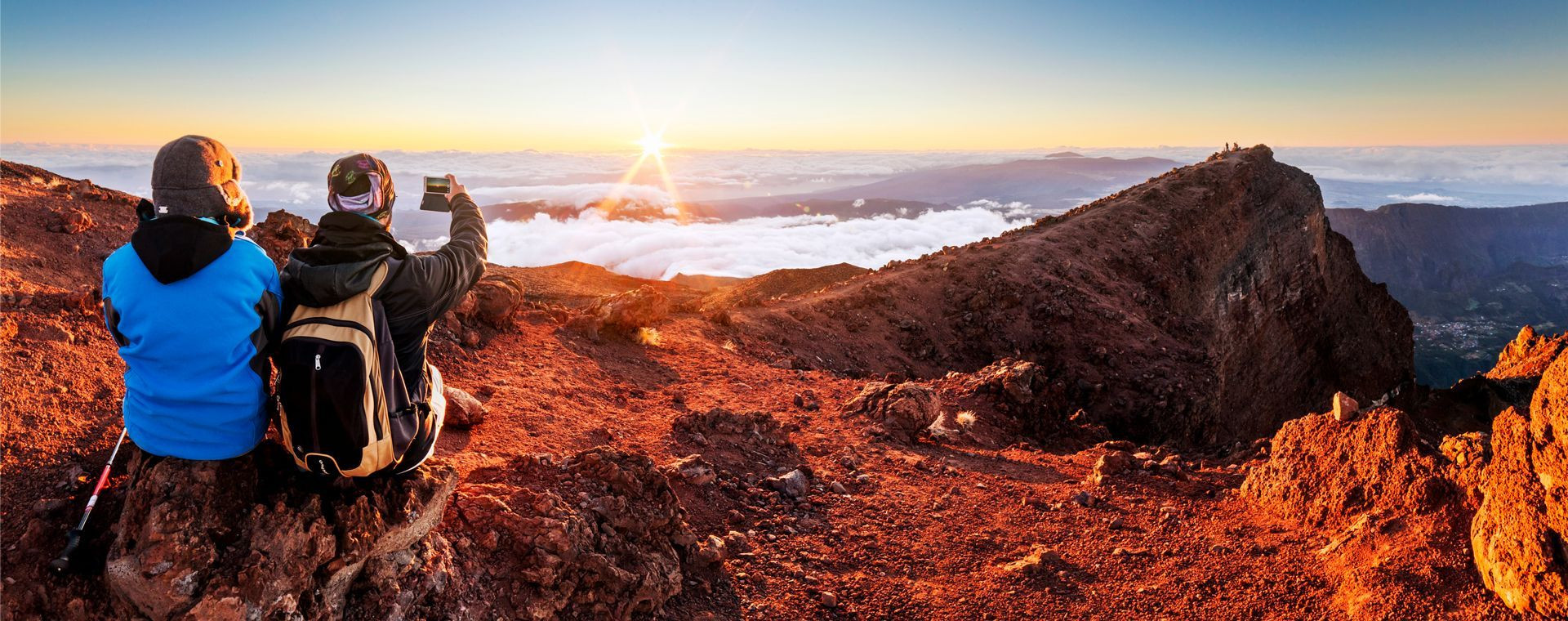 Sonnenaufgang am Piton des Neiges - Insel Réunion