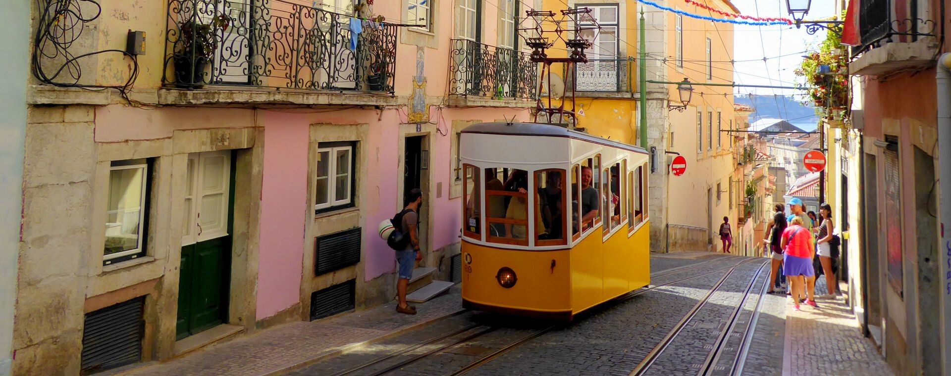 Straßenbahn in Lissabon - Portugal