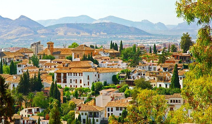 Blick auf das Viertel Albaicín und die Sierra - Granada - Andalusien - Spanien