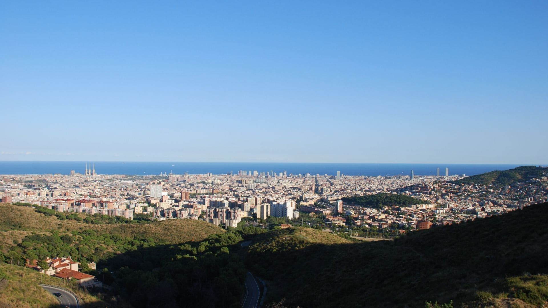 Blick auf Barcelona vom Naturpark Collserola - Katalonien - Spanien